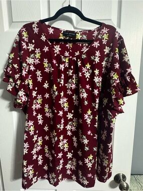 Lane Bryant Top size 24